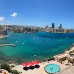 3 Bedroom, 2 Bath Sliema Apt, Amazing Views